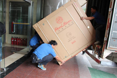 东安钢琴贵重工艺品无忧运